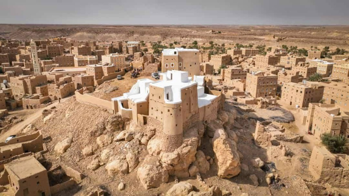 حصن بن فراشة بارميدي الجوهي الحصن الشامخ في ريدة الجوهيين محافظة حضرموت الذي يعود بناءه الى سنة 1204 هجرية وهو احد اقدم الحصون في المنطقة وبناه ابناء محمد بن حسن بن احمد بن حسن بارميدي الجوهي السيبا‎ني