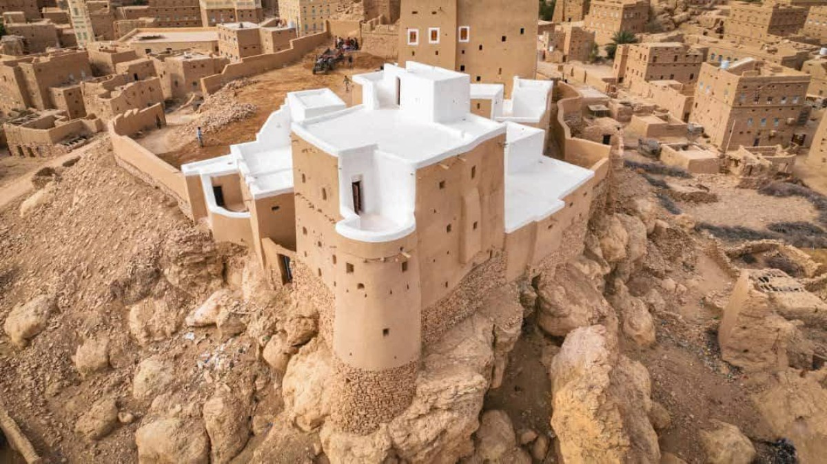 حصن بن فراشة بارميدي الجوهي الحصن الشامخ في ريدة الجوهيين محافظة حضرموت الذي يعود بناءه الى سنة 1204 هجرية وهو احد اقدم الحصون في المنطقة وبناه ابناء محمد بن حسن بن احمد بن حسن بارميدي الجوهي السيبا‎ني